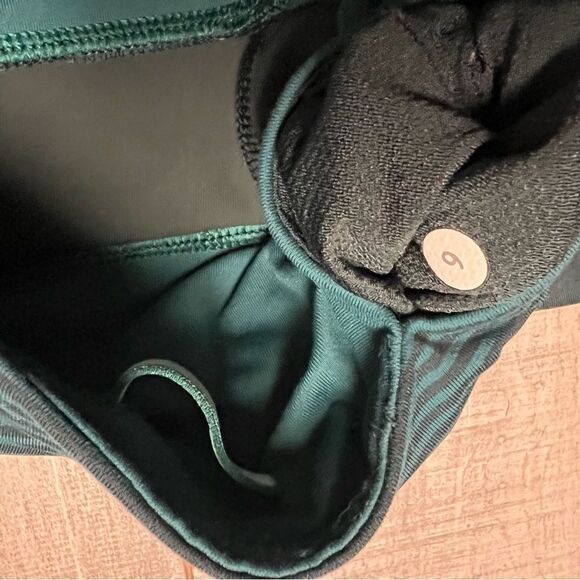 LULULEMON Rebel Green Navy Blue Stripe Luxtreme Tights Ankle Zipper Legging 6 - Picture 14 of 16